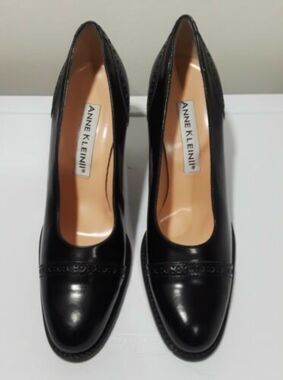 Anne Klein II Leather Oxford 3 5/8th block heel